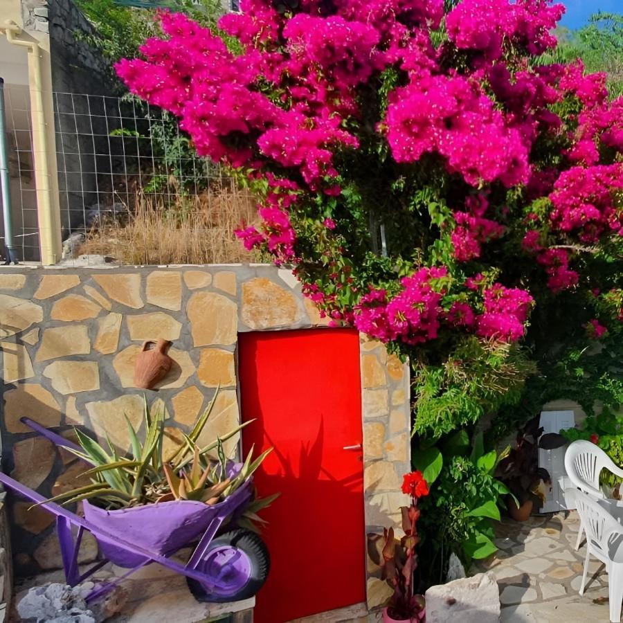 Holiday home Kokos Dilinata